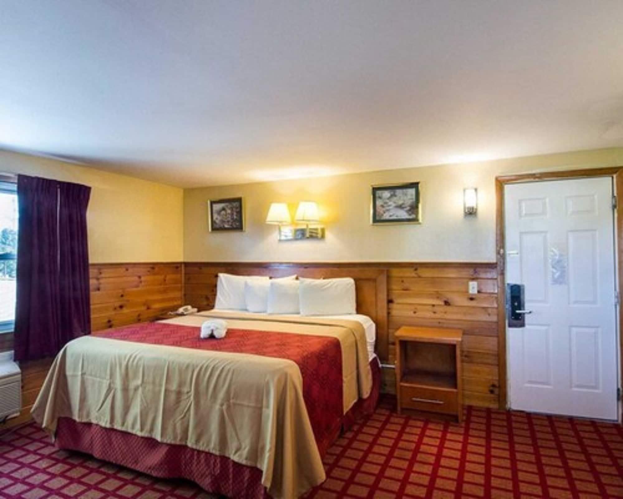 Econo Lodge By Choice - Cape Cod West Yarmouth Exteriör bild