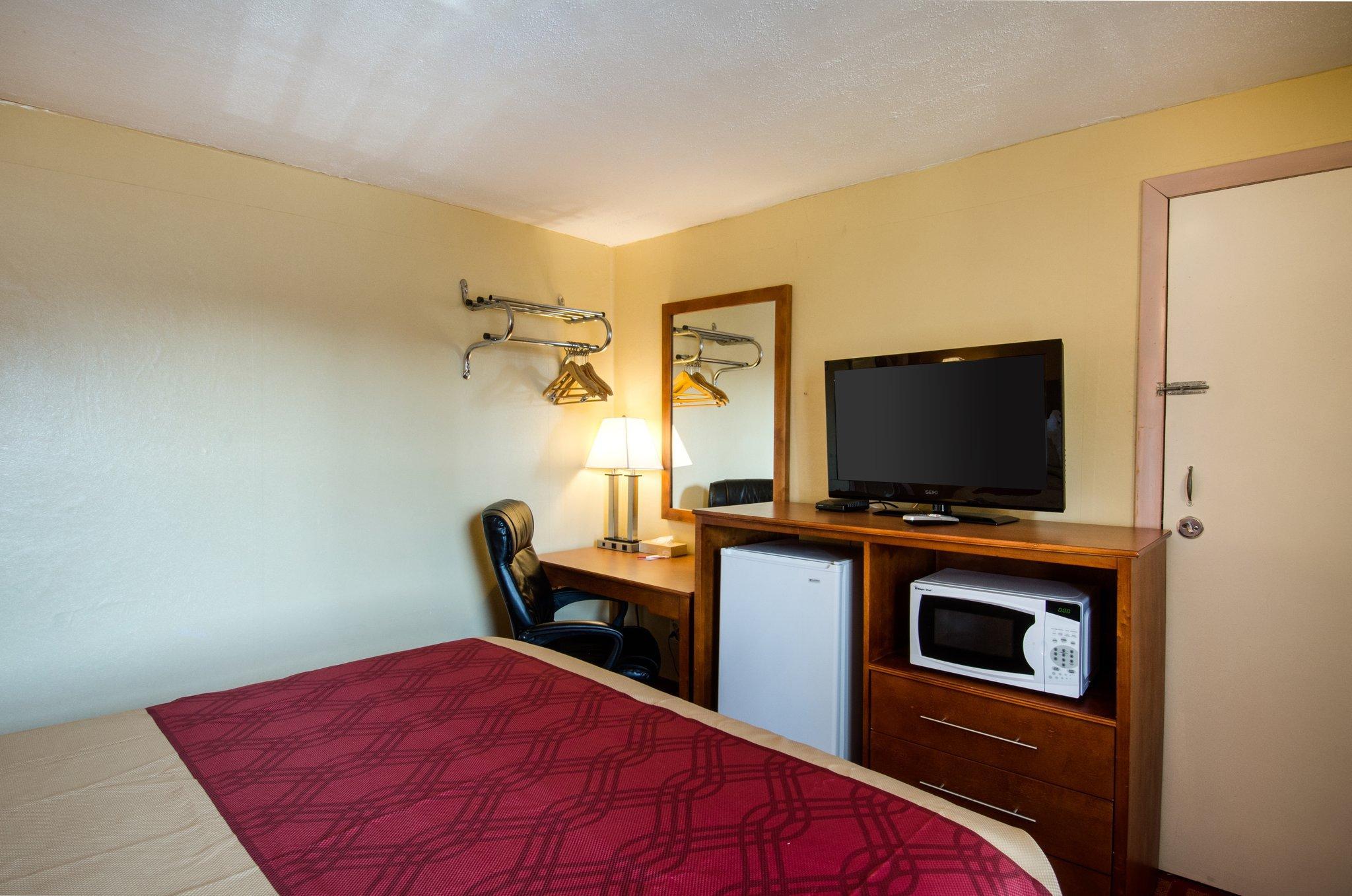 Econo Lodge By Choice - Cape Cod West Yarmouth Exteriör bild