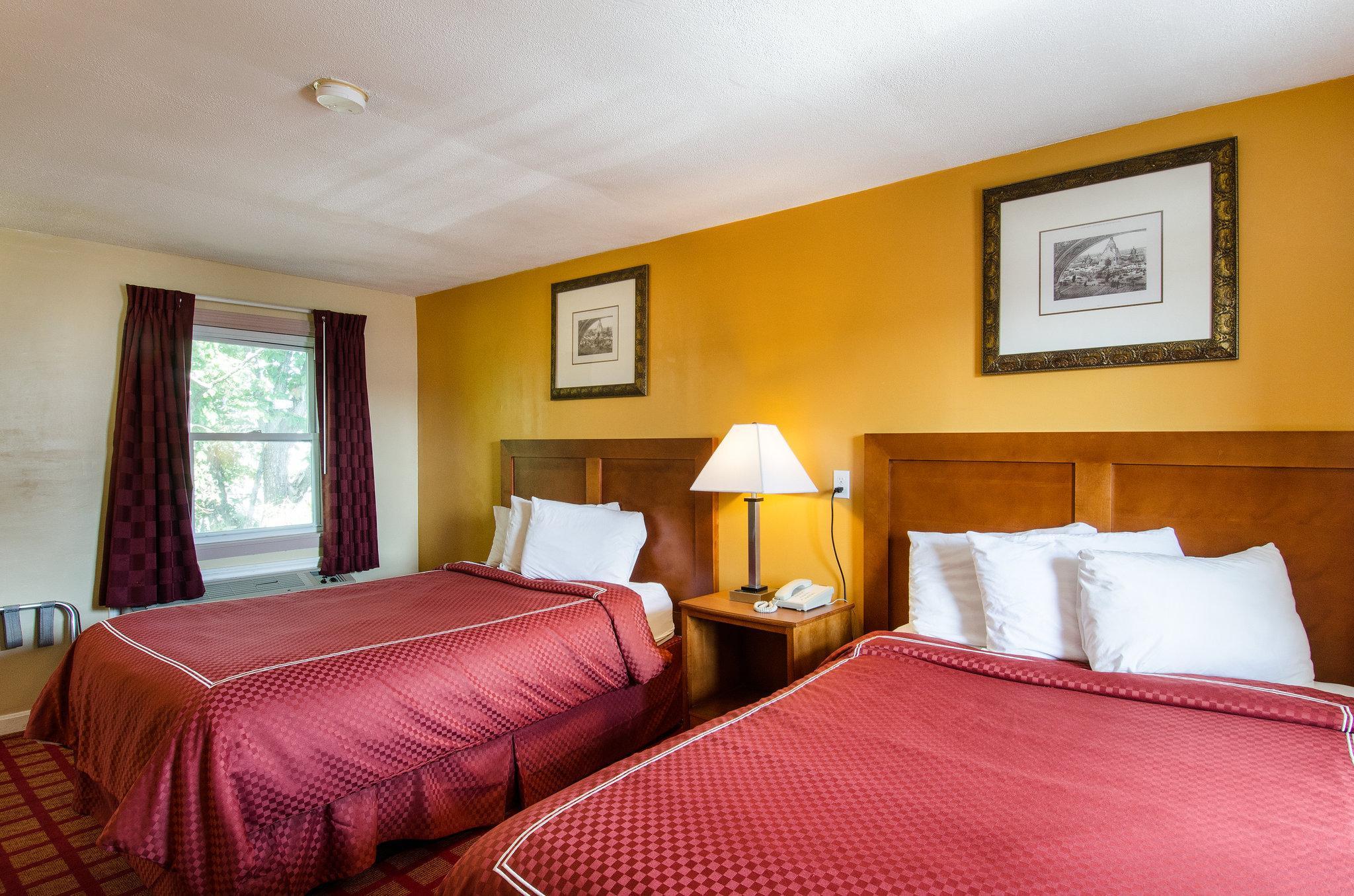 Econo Lodge By Choice - Cape Cod West Yarmouth Exteriör bild